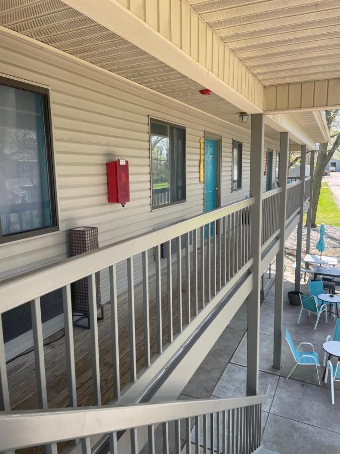 Lake Point Motel Marblehead Ngoại thất bức ảnh